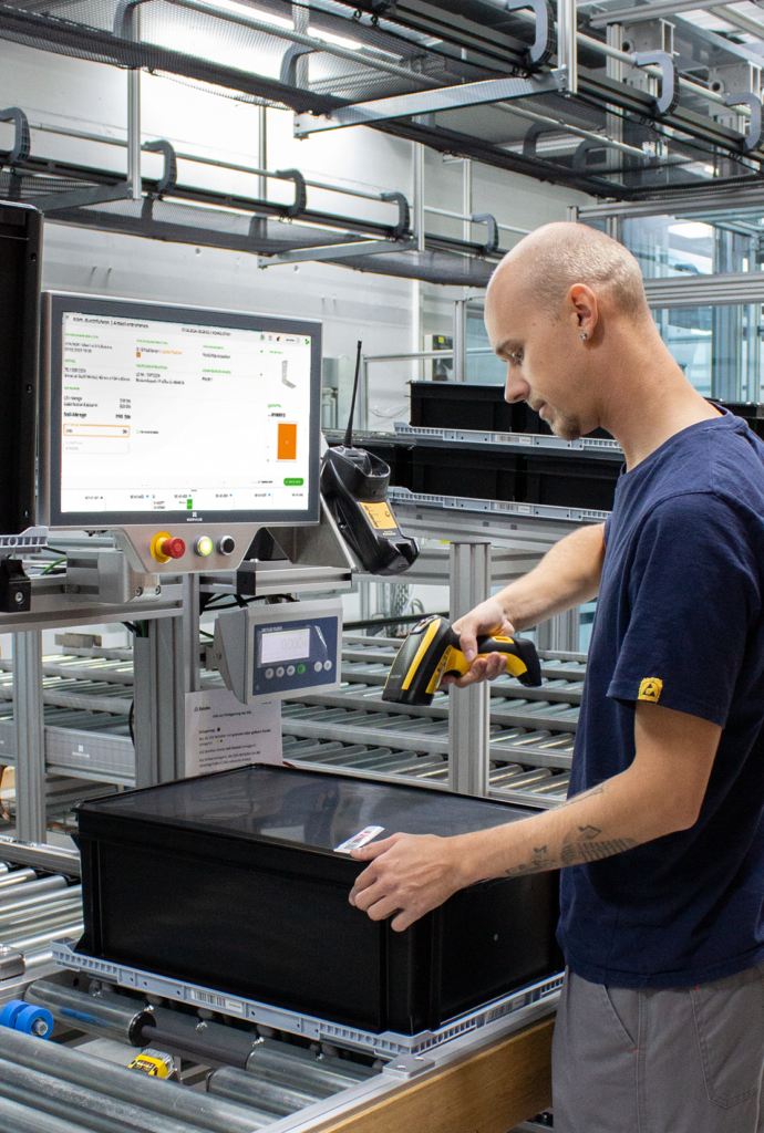 MIA Touch Anwendung für stationäre Lagerarbeitsplätze im AKL nach dem Prinzip Ware zur Person